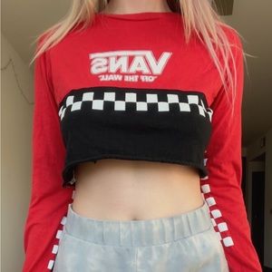 Vans Cropped Checkered Red and Black Long Sleeve Top